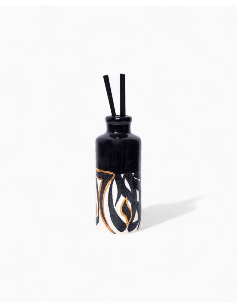 Diffuseur Calligraphie Noir et blanc - Musc ou Neroli Diffuseur Calligraphie Noir et blanc - Musc ou Neroli